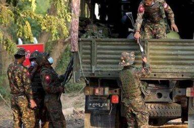 ရဲနှင့် စစ်ကောင်စီတပ်တို့ လွိုင်ကော်တွင် ပစ်ခတ်မှုဖြစ်