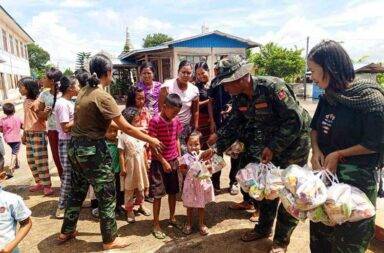 ရေဘေးနှင့် စစ်ဘေးရှောင် ပြည်သူများကို နယ်စပ်ဖြတ်ကျော် အကူအညီပေးရန် တောင်းဆို